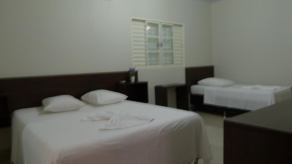 Hotel Barril Primavera do Leste Ruang foto